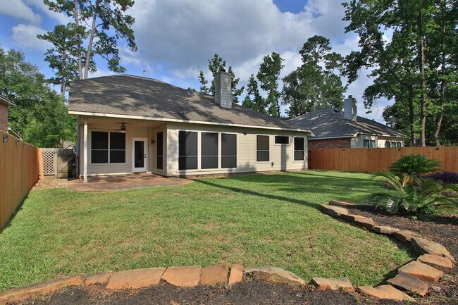 Building Photo - 11 S Creekmist Pl
