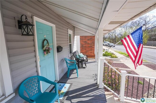 Building Photo - 637 Lehigh Ave