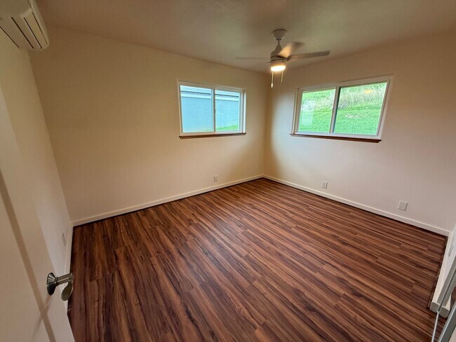 Building Photo - Upper Kalaheo, fully renovated three-bedroom two bathroom home.