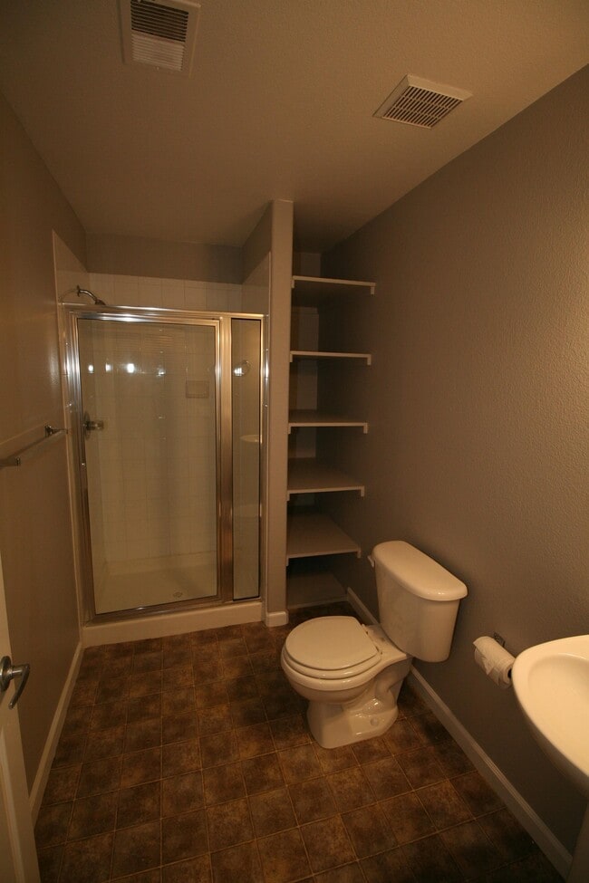 Building Photo - 18052 Becket Dr