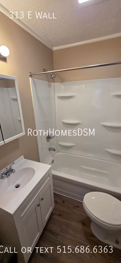 Building Photo - 313 E Wall-
