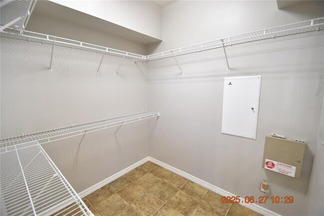 Building Photo - 6114 Gannetside Pl