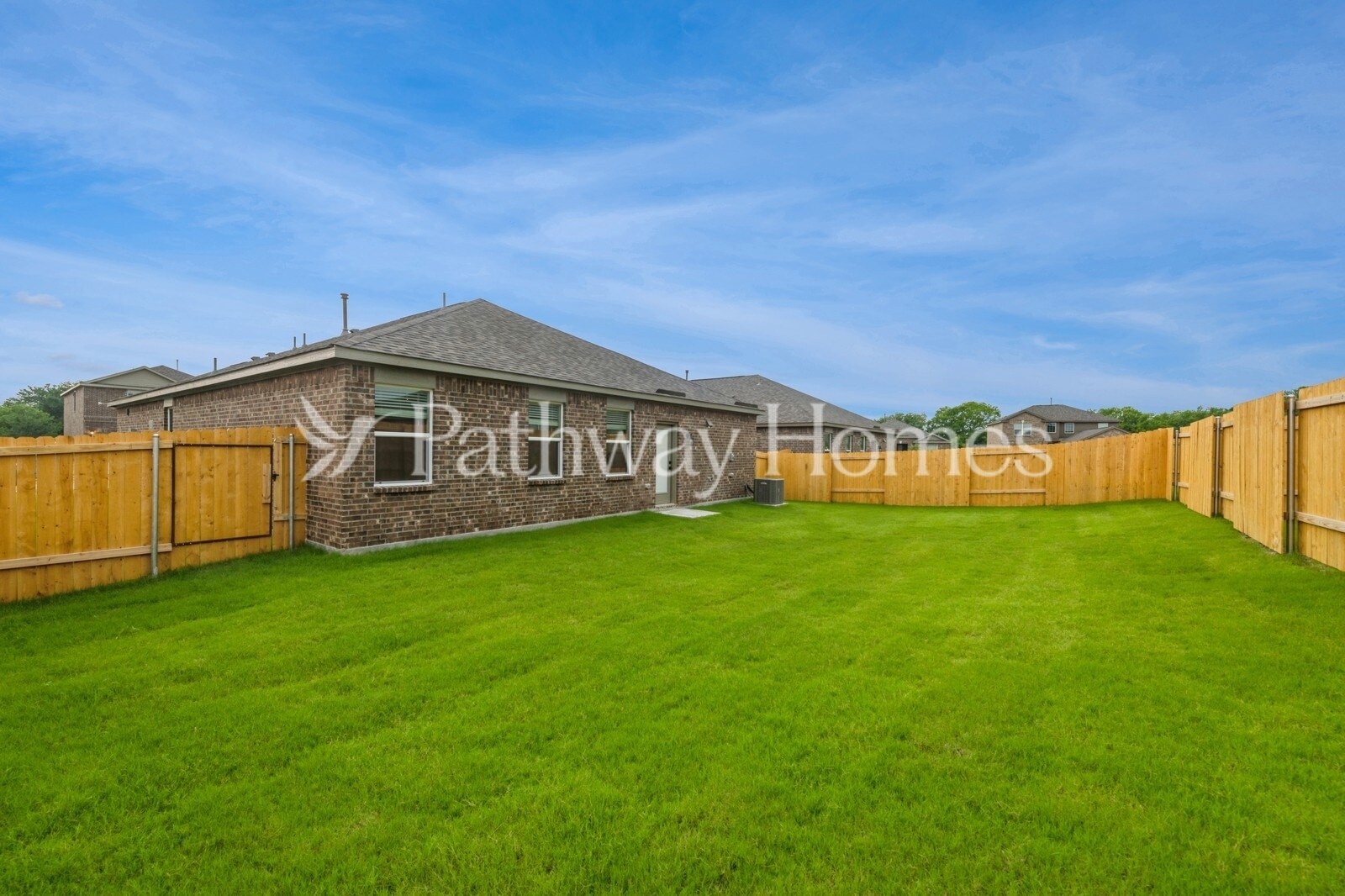 Building Photo - 628 Brookside Dr