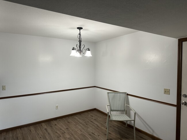 Building Photo - 5713 Tibaron Ln