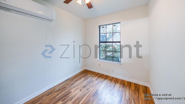 Building Photo - 9015 Jean Verte