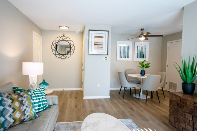 Building Photo - Park Edge Apartments