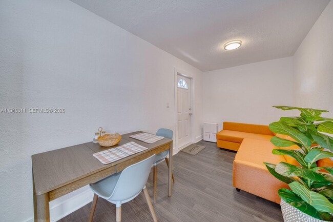 Building Photo - 2741 SW 67th Ave