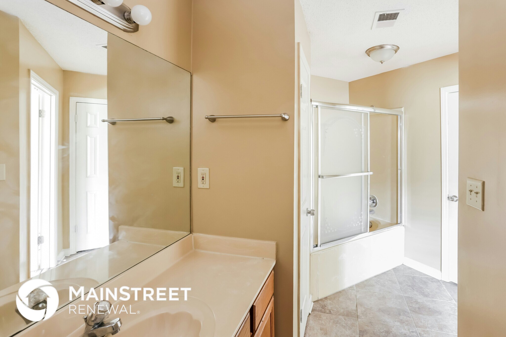 Building Photo - 7094 Showboat Ln