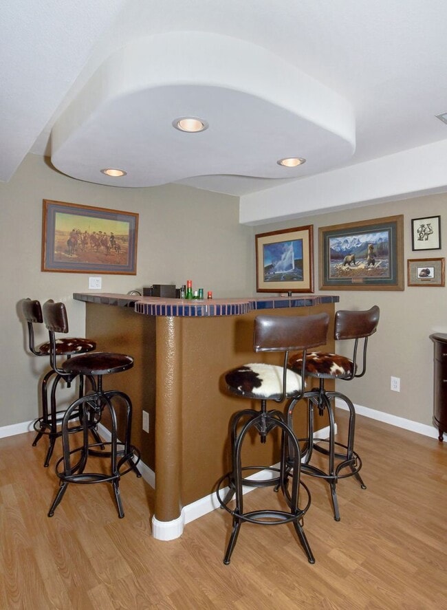 Building Photo - Spacious 2-Story with Mountain Views School District-20