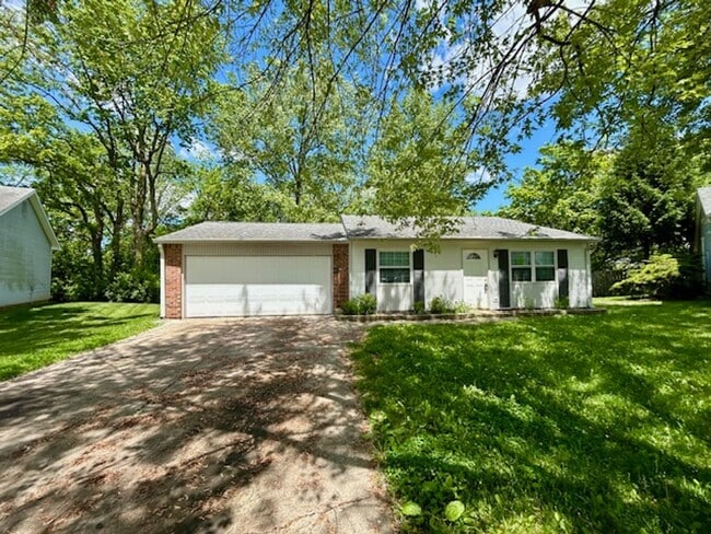 Building Photo - Charming 3-Bedroom Ranch on Quiet Cul-de-S...