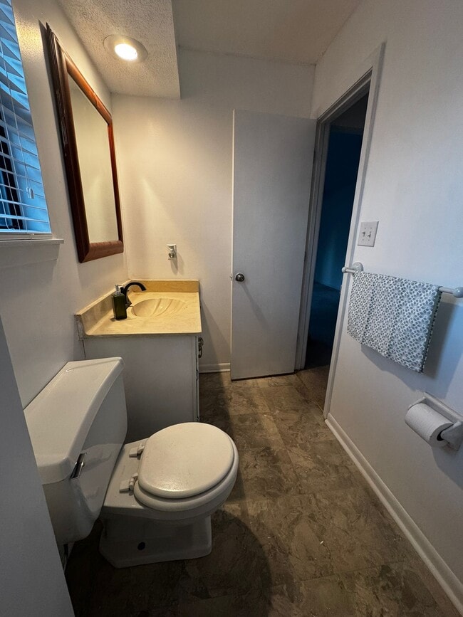 Building Photo - 12808 W 108th St