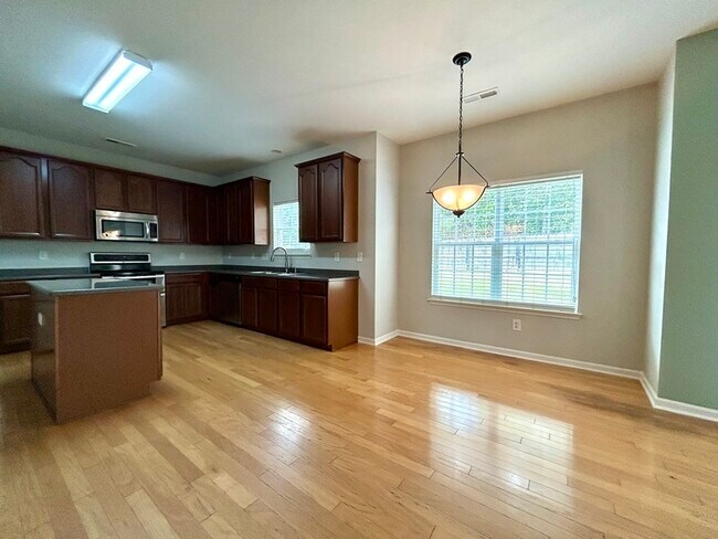 Building Photo - 5915 Parkstone Drive