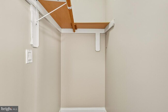 Building Photo - 3117 11th St NW