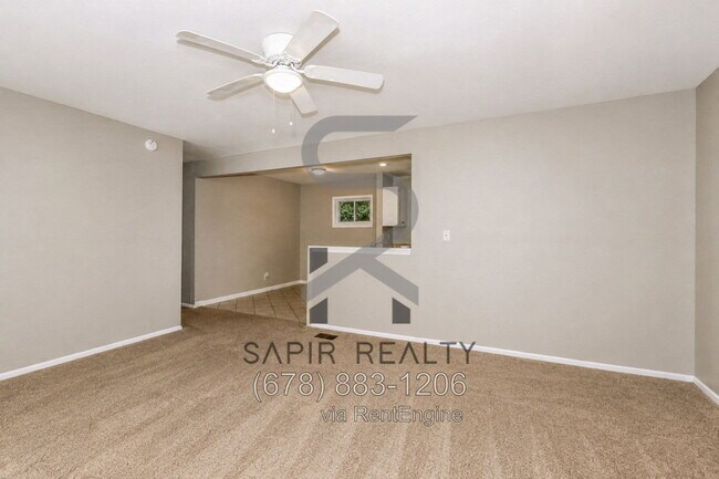 Building Photo - 3539 Tulip Dr