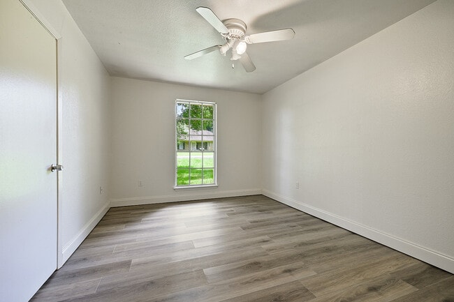 Building Photo - 3098 Drusilla Ln