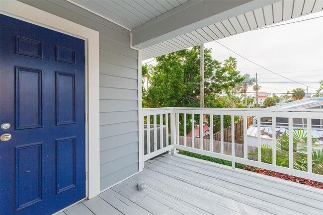 Building Photo - 3604 E Maritana Dr