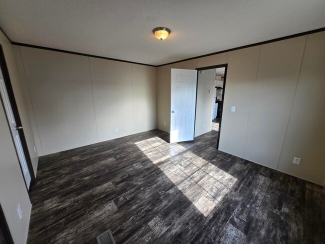 Building Photo - 5973 Frederick St