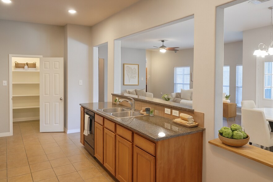 Building Photo - 7656 Lancaster Gate