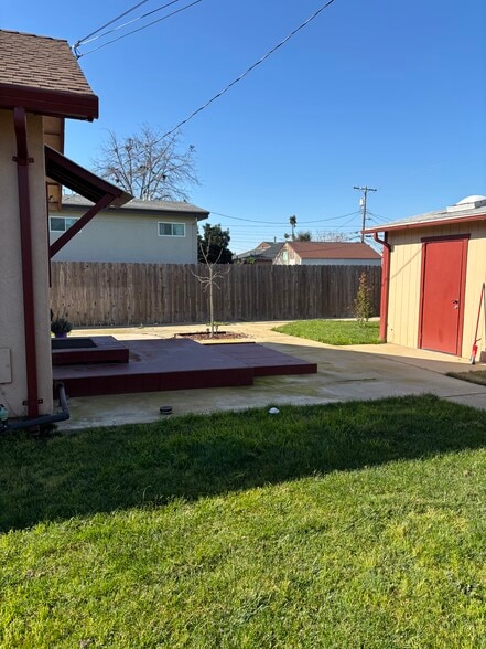 Building Photo - 309 Forrest Ave