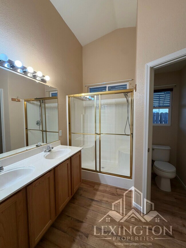 Building Photo - Pristine, single-story, 3bd/2ba, Home in Cameron Park!