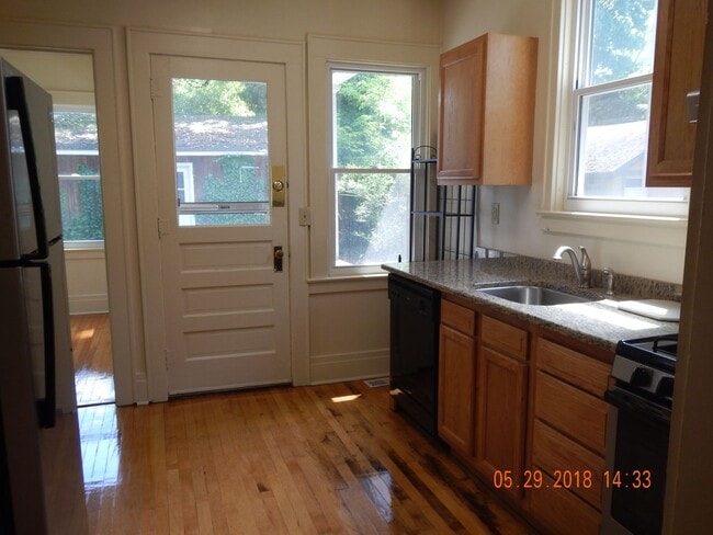 Building Photo - Beautiful Corner Lot Home On Quiet Residen...