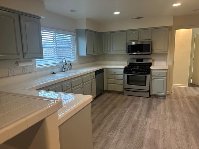 Primary Photo - Newly Remodeled 3-Bedroom Home in Citrus H...