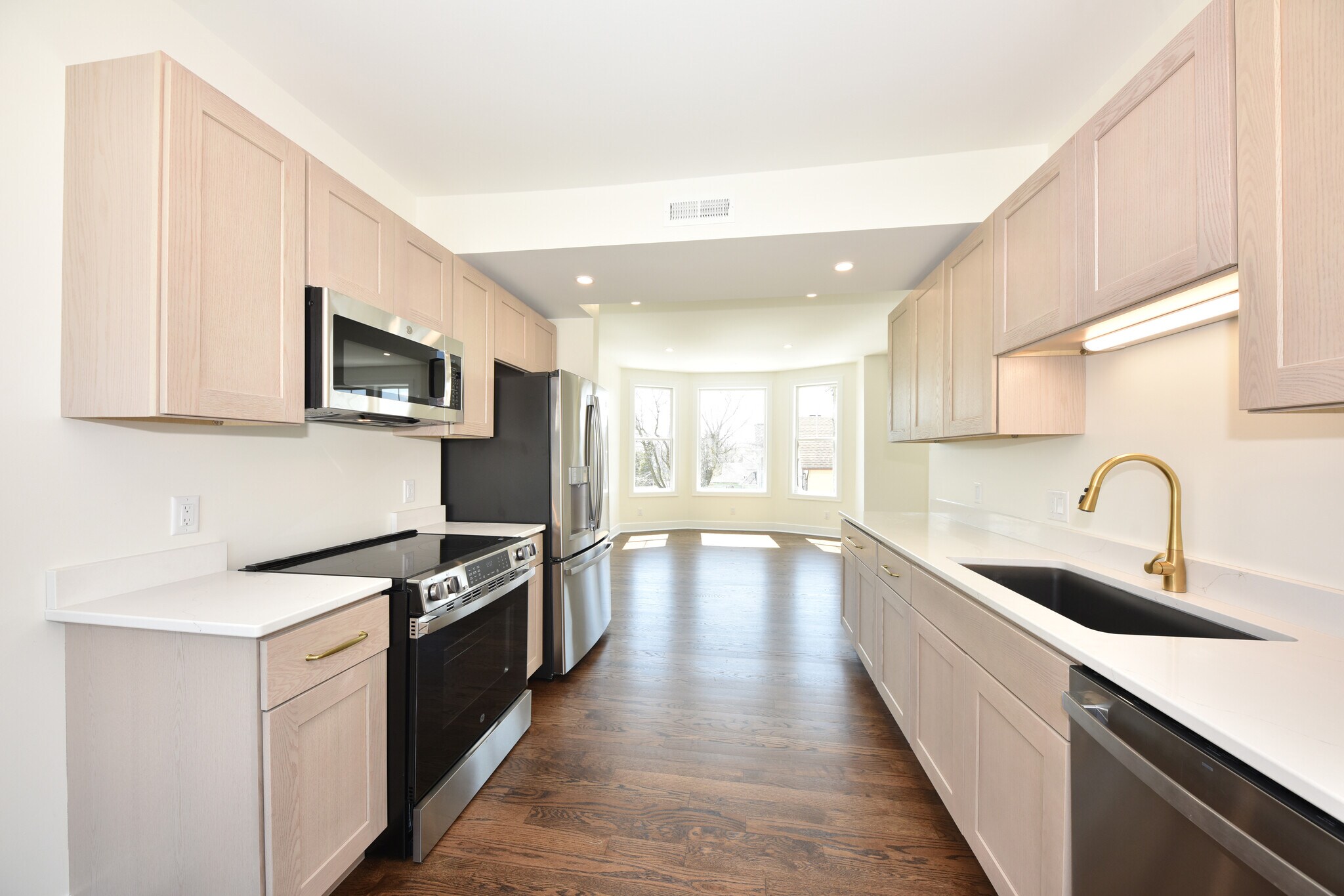 Galley Kitchen - Range and Refridgerator - 104 E Prospect St