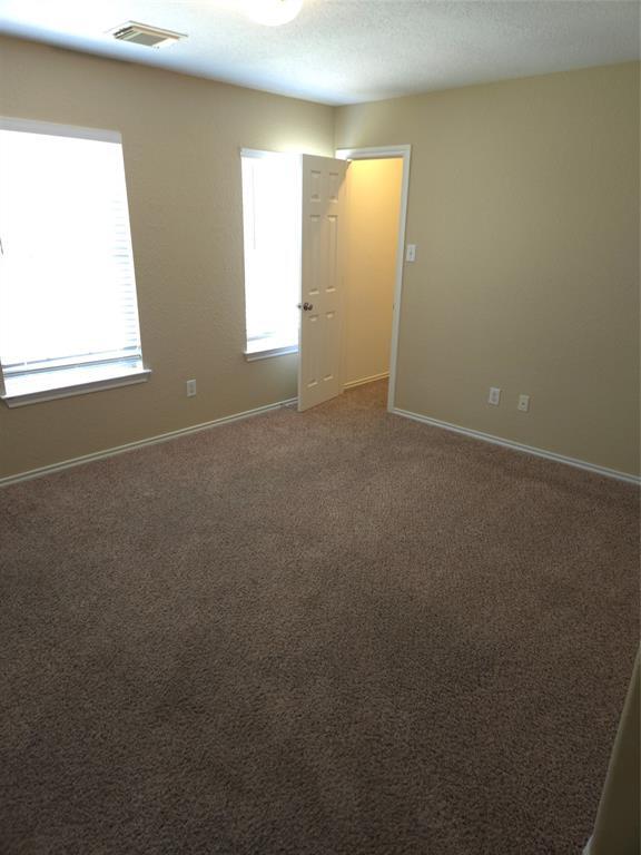 Building Photo - 6419 Bennington Springs Dr
