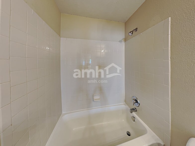 Building Photo - 23955 E Arizona Pl