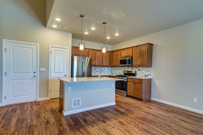 Building Photo - New Townhouse in Wolf Ranch, D#20