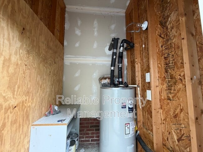 Building Photo - 149 Moss Creek Dr