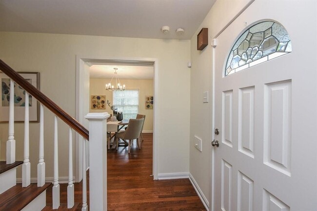 Building Photo - 4360 Fiesta Ln