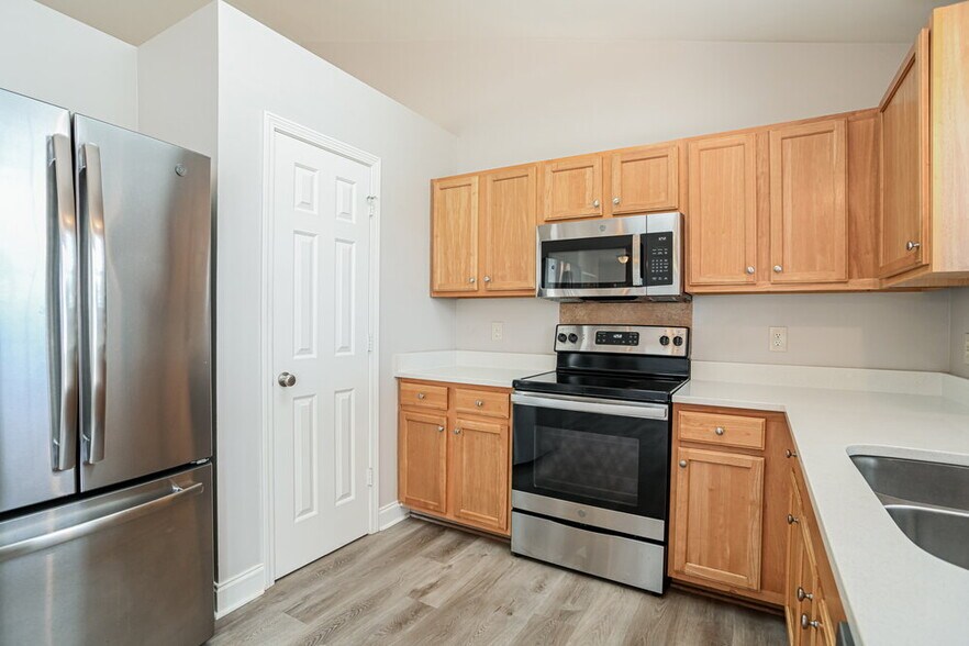 Building Photo - 1118 Landen Chase Drive