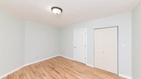 Building Photo - 6136 N Mozart St