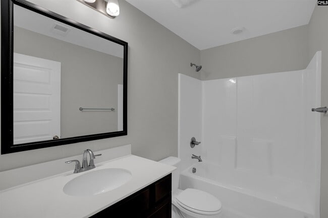 Building Photo - 1106 Bergenfield Ln