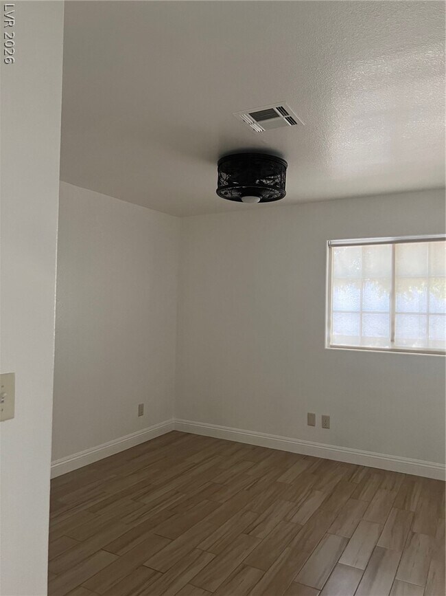 Building Photo - 5412 Lavender Ct