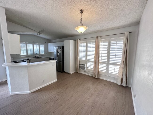 Building Photo - For Rent - [The Arbors] 91-1131 Laaulu St. #11C, Ewa Beach, HI 96706