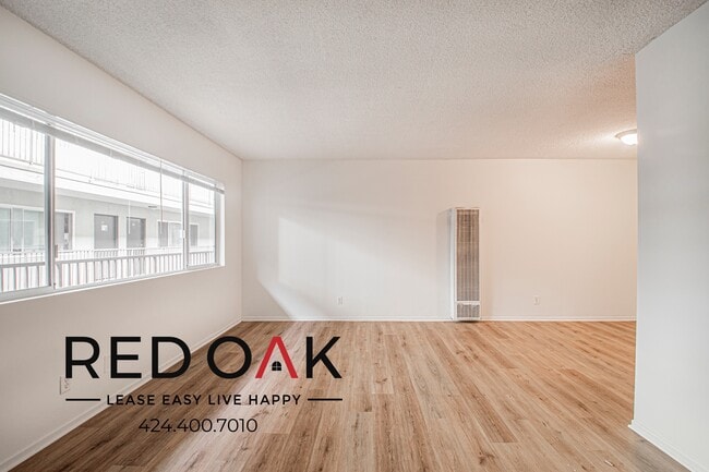 Primary Photo - 916 S Carondelet St