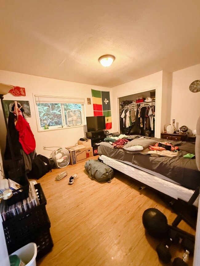 Building Photo - 1/2 OFF FIRST MONTH RENT - Available NOW