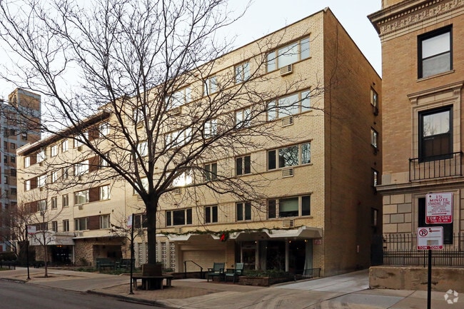 Building Photo - Peter Mulvey Place