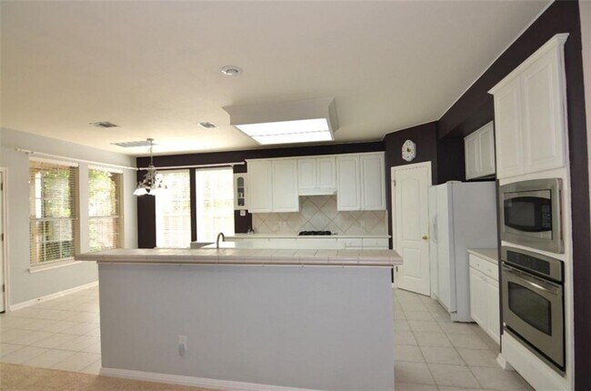 Building Photo - 15024 Galena Dr