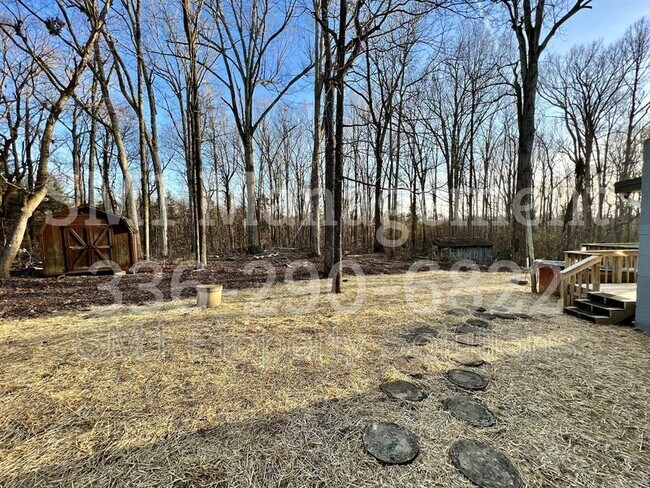 Building Photo - 638 Hodgin Valley Rd