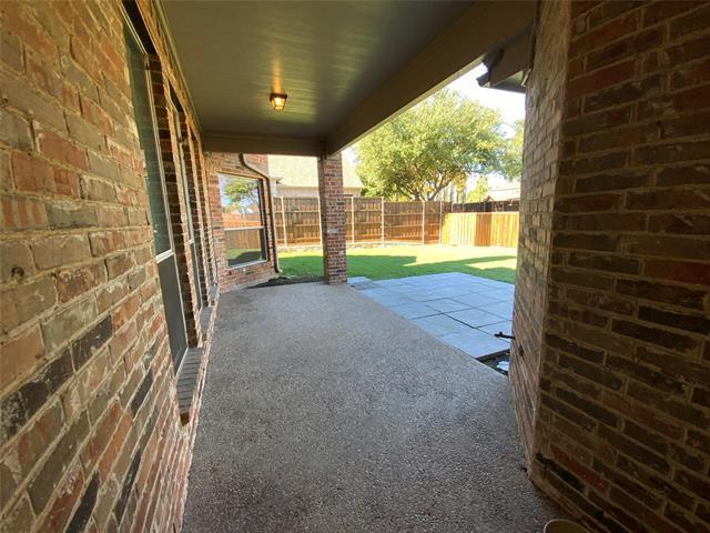 Building Photo - 1870 Dowelling Dr