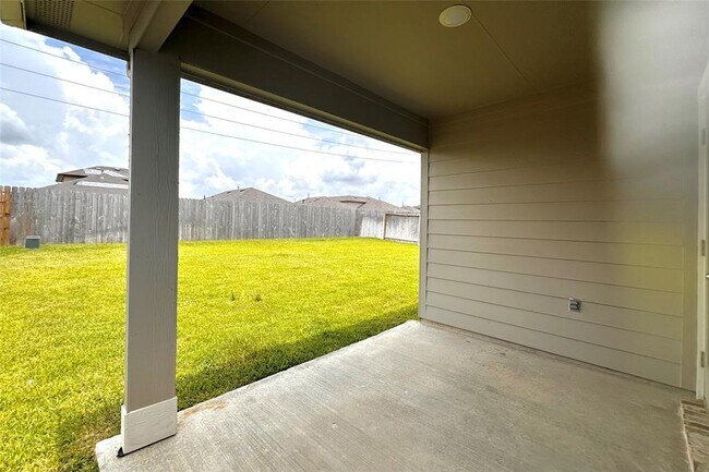 Building Photo - 8418 Kokernot Ln