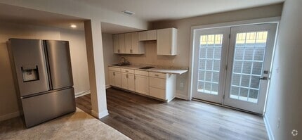 Building Photo - 323 Mckittrick Dr