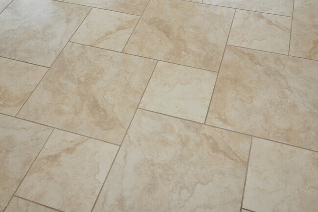 Building Photo - 4351 E Selena Dr