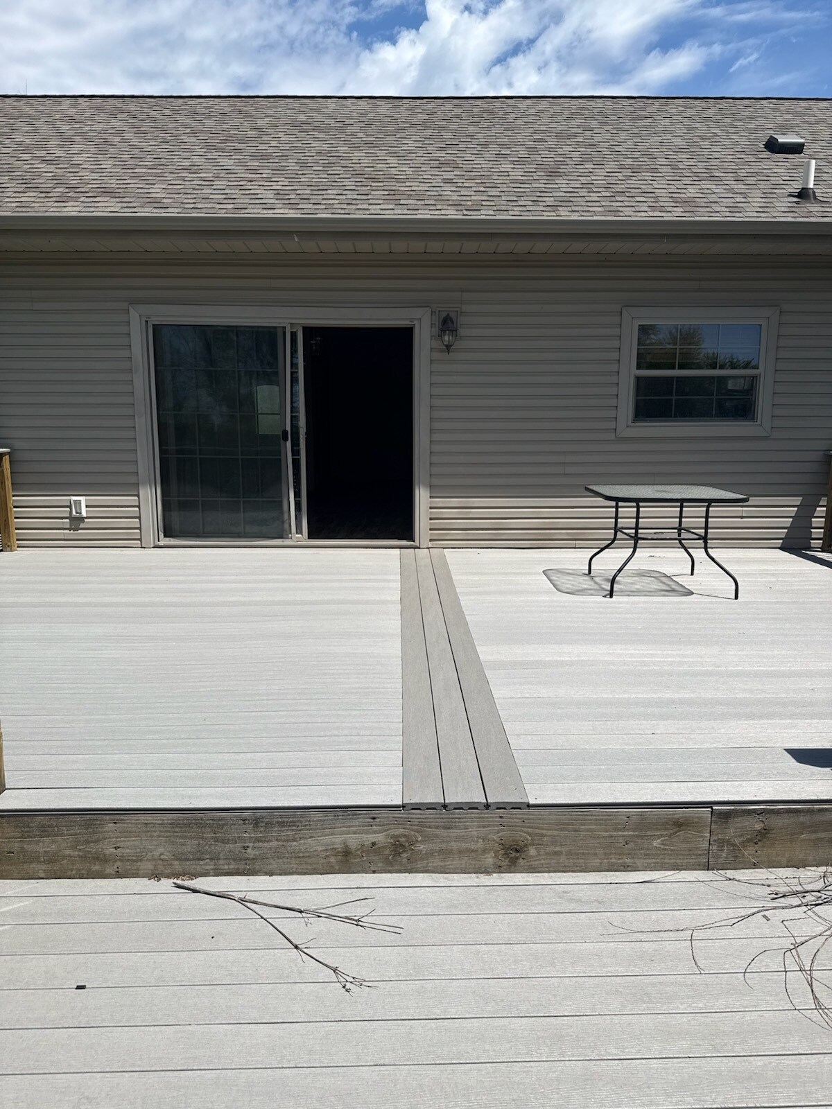 deck - 1525 T Ave