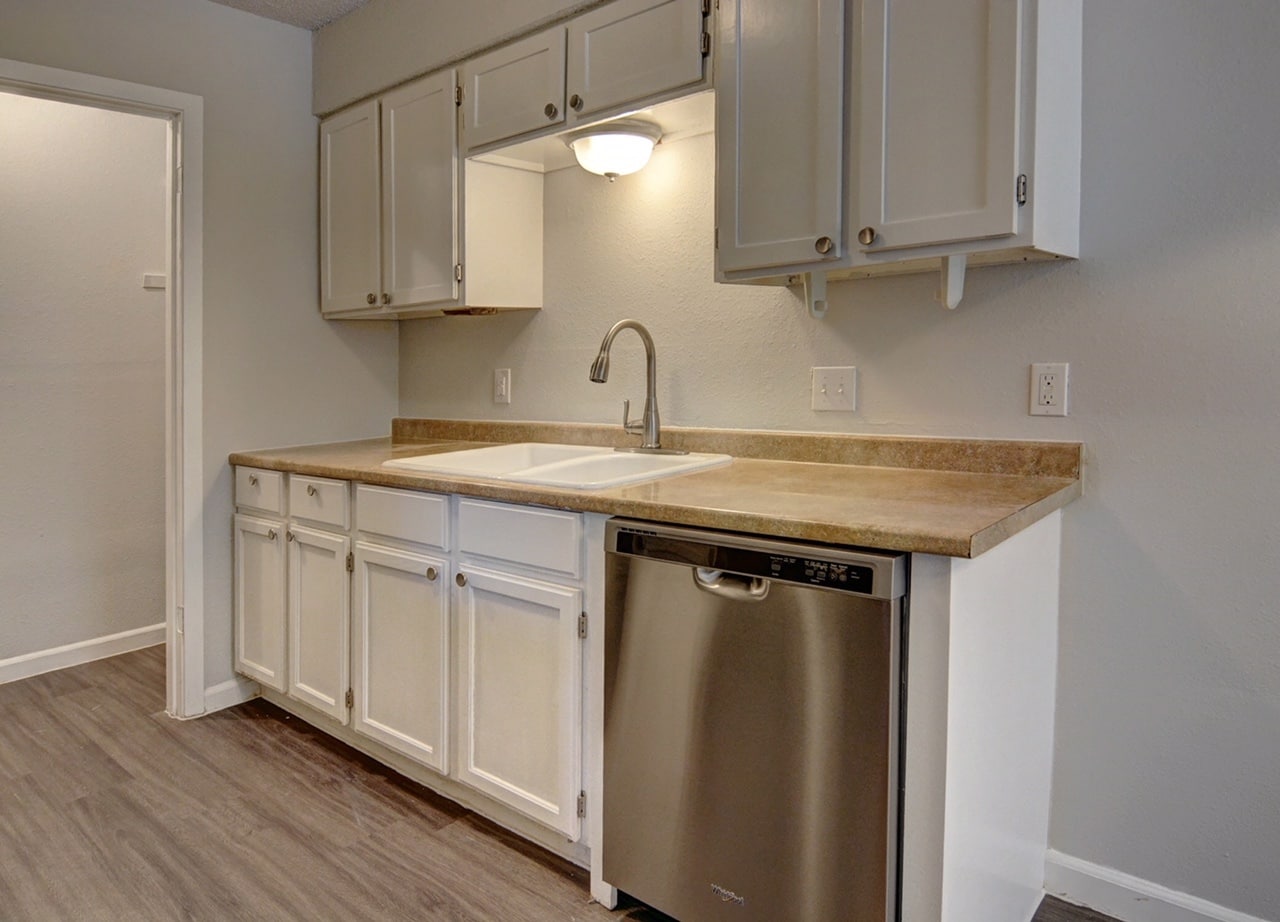 Building Photo - 410 Vista W Ct