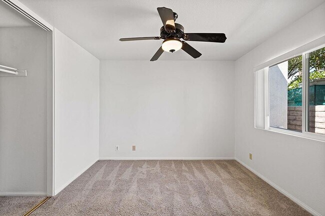 Building Photo - 43520 Via Magellan Dr