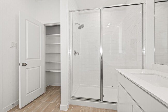 Building Photo - 6619 Sunset Velvet Dr